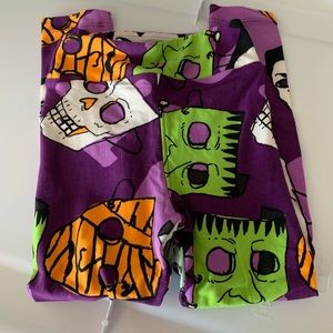 Lularoe kids leggins in a fun Halloween print